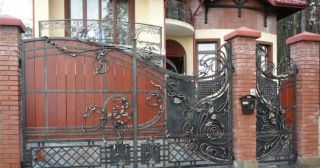 Купить услугу дизайн ворот Майкоп, цена от 2192 руб.